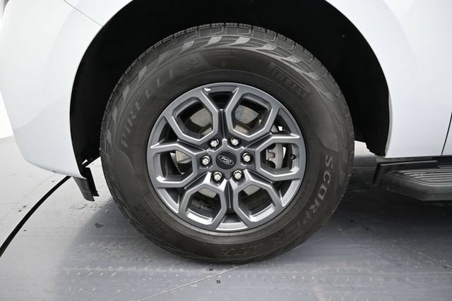 Certified 2025 Ford Expedition Active RWD image 10