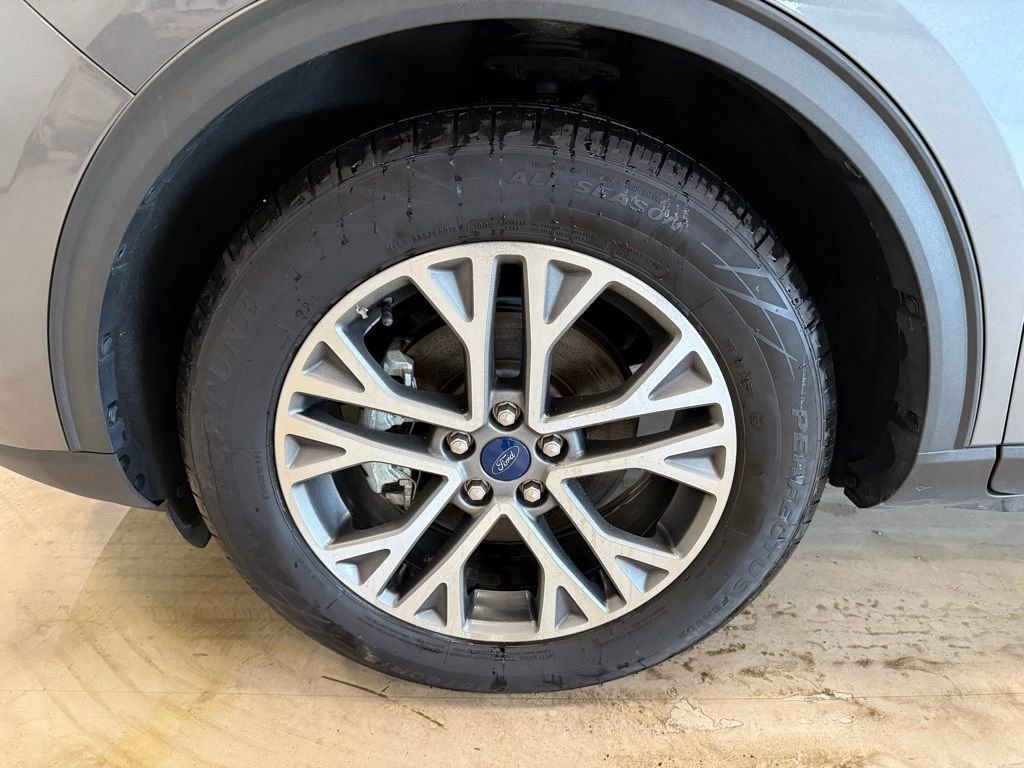 Certified 2022 Ford Escape SEL image 29