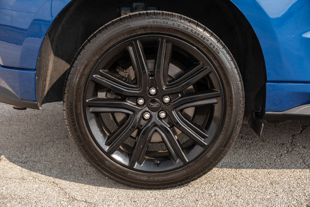 Certified 2024 Ford Edge ST-Line AWD/4WD image 10