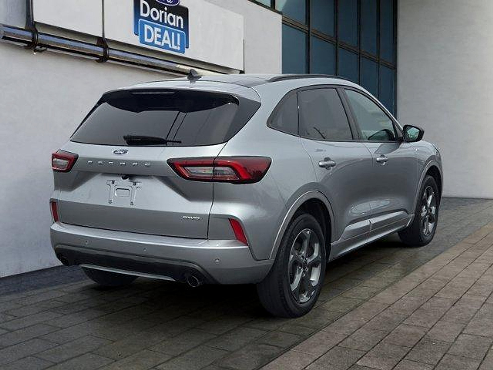 Certified 2024 Ford Escape ST-Line w/ Tech Pack #1 AWD/4WD image 3