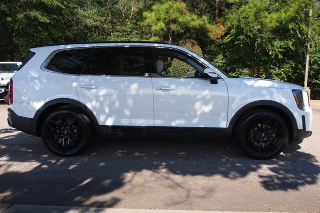 Used 2022 Kia Telluride SX w/ SX Prestige Package AWD/4WD image 8