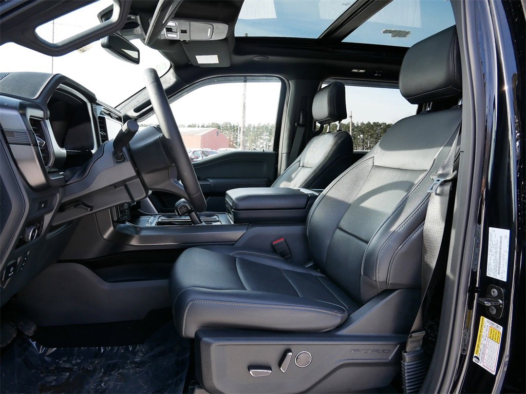 Certified 2025 Ford F150 Lariat w/ Equipment Group 502A High image 16