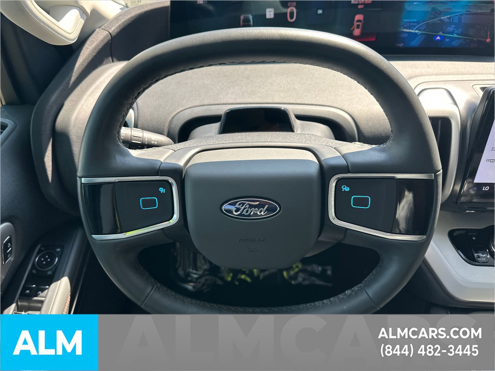 Certified 2025 Ford Expedition Active AWD/4WD image 29