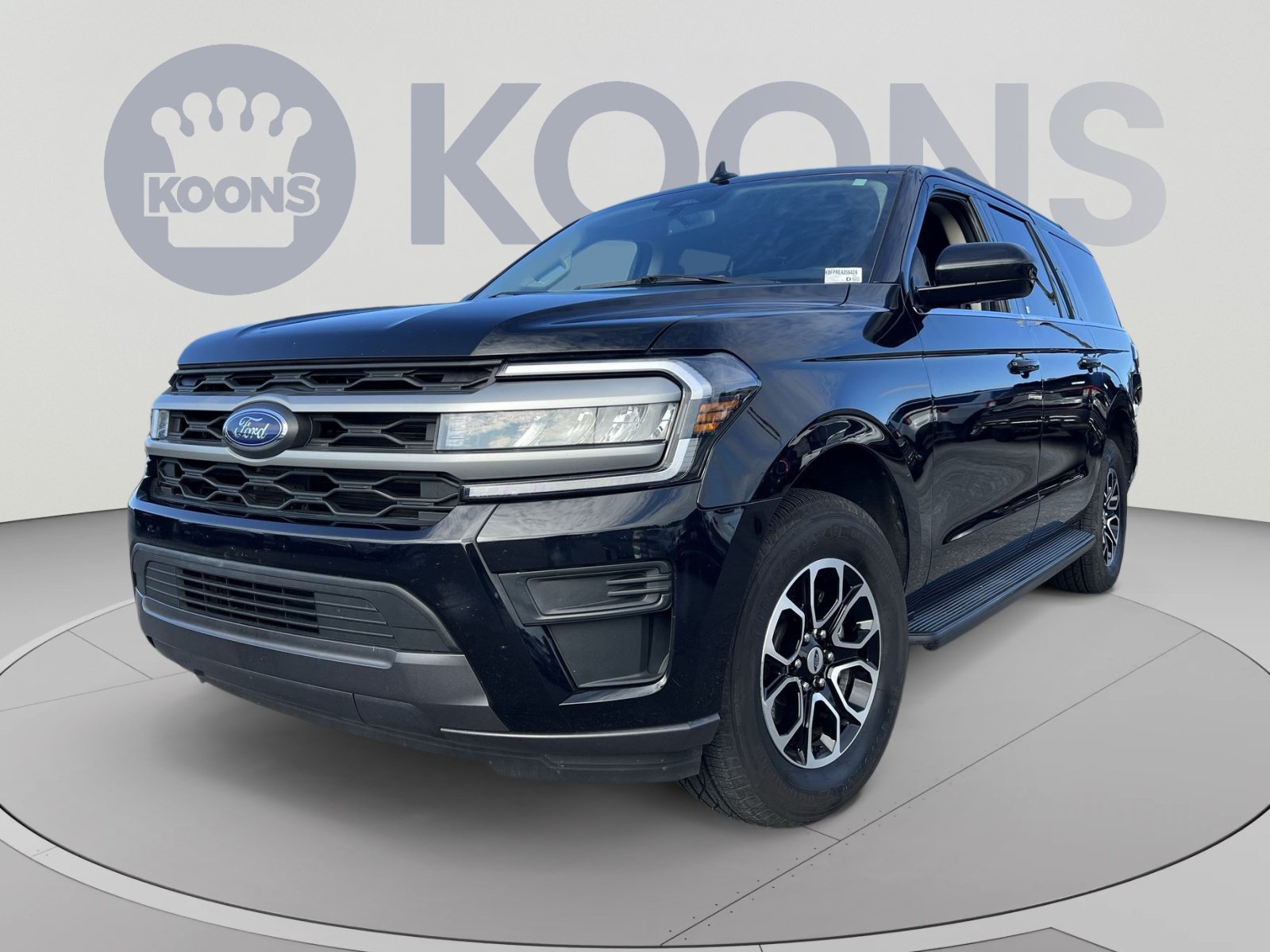 Certified 2024 Ford Expedition Max XLT RWD image 1
