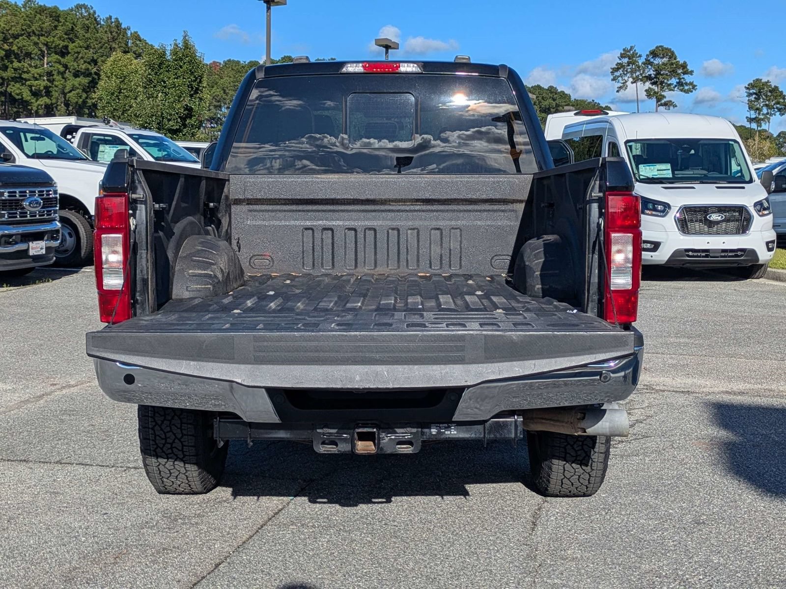 Certified 2022 Ford F250 Lariat w/ Lariat Value Package AWD/4WD image 14