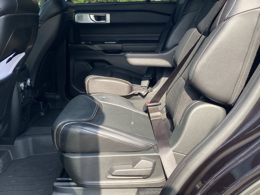 Certified 2020 Ford Explorer ST w/ ST Street Pack AWD/4WD image 15