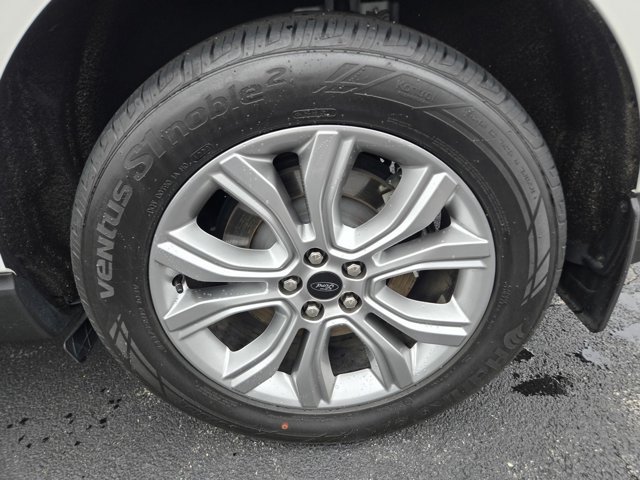 Certified 2023 Ford Edge Titanium w/ Equipment Group 301A AWD/4WD image 48