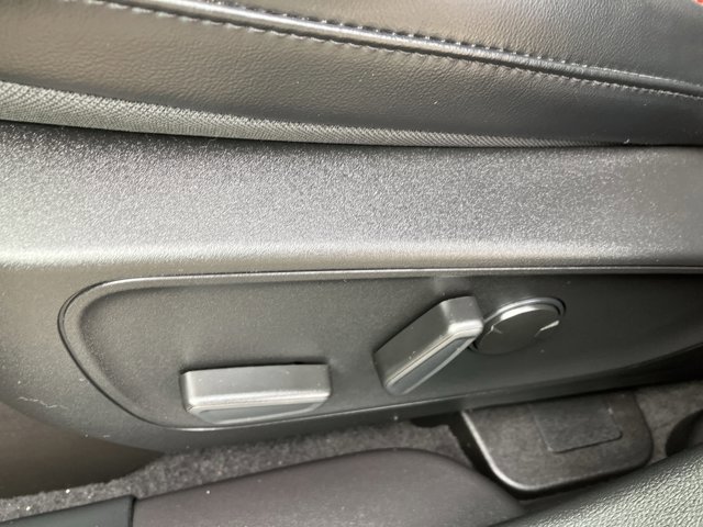 Certified 2023 Ford Escape ST-Line Select w/ Tech Pack #2 image 38