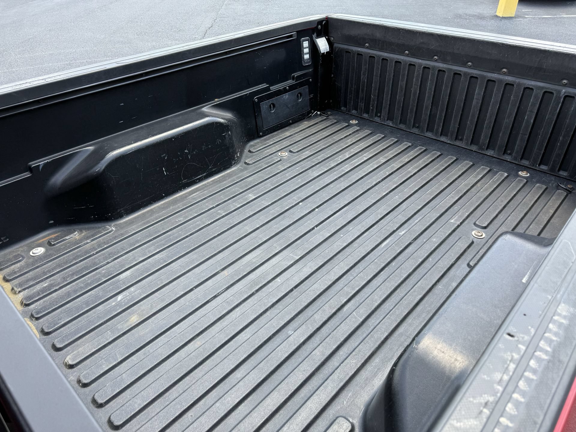 Used 2022 Toyota Tacoma SR5 w/ Technology Package RWD image 12