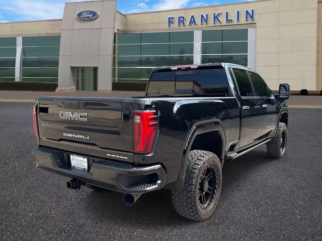 Used 2024 GMC Sierra 2500 Denali Ultimate AWD/4WD image 7