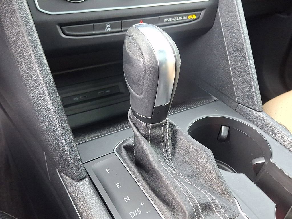 Used 2021 Volkswagen Atlas Cross Sport SE image 15