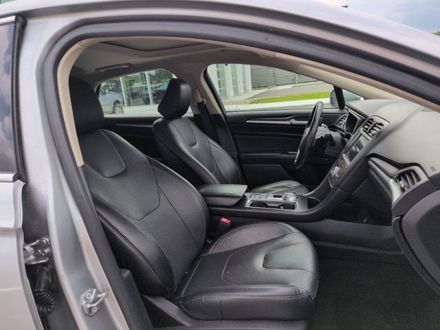Certified 2020 Ford Fusion Titanium FWD image 16