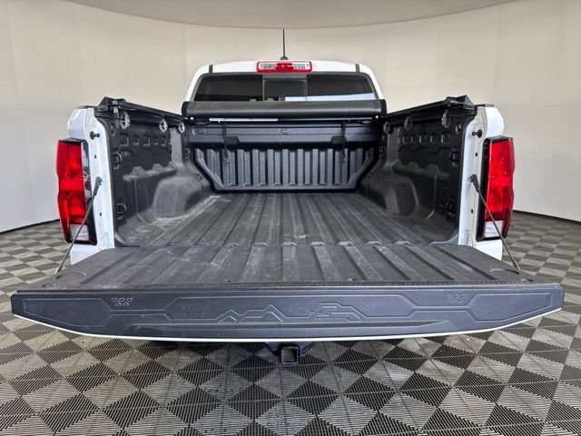 Used 2023 Chevrolet Colorado W/T RWD image 17