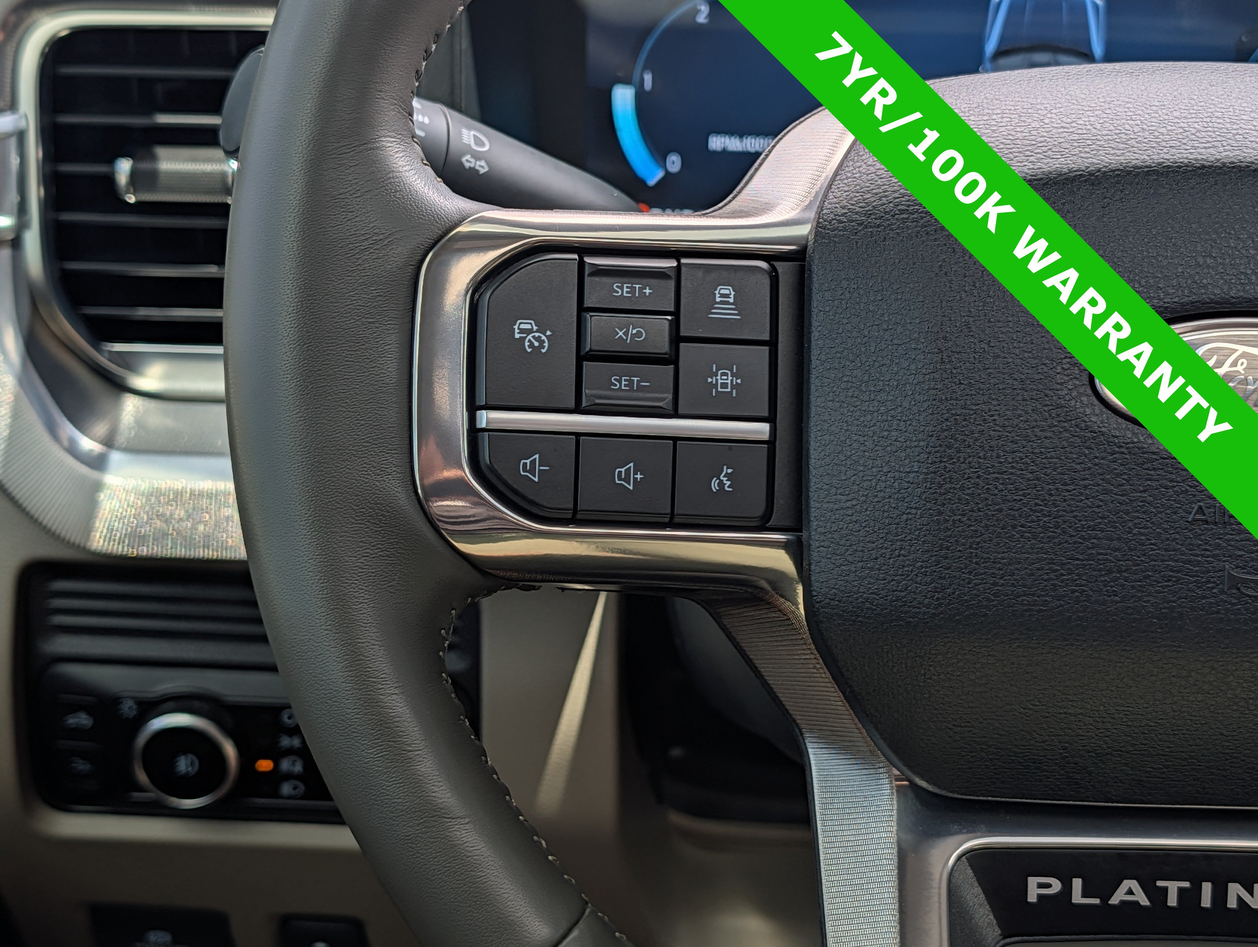 Certified 2025 Ford F250 Platinum w/ Platinum Plus Package AWD/4WD image 29