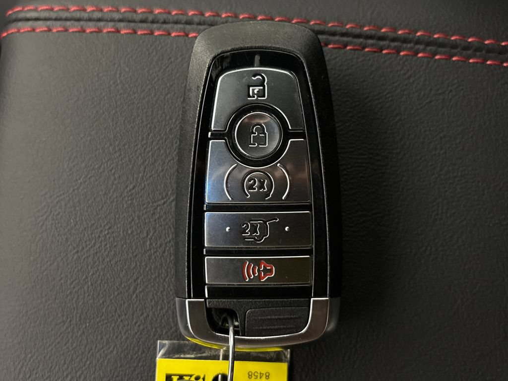 Certified 2025 Ford Explorer ST-Line RWD image 35