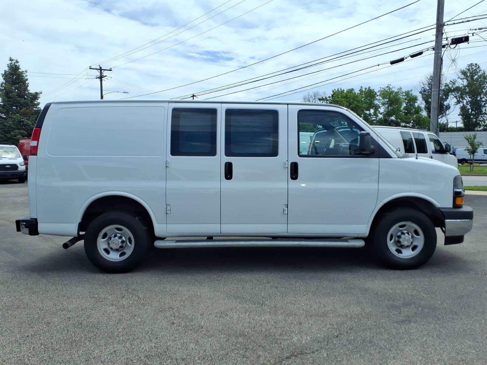 Used 2024 Chevrolet Express 2500 w/ Driver Convenience Package RWD image 2