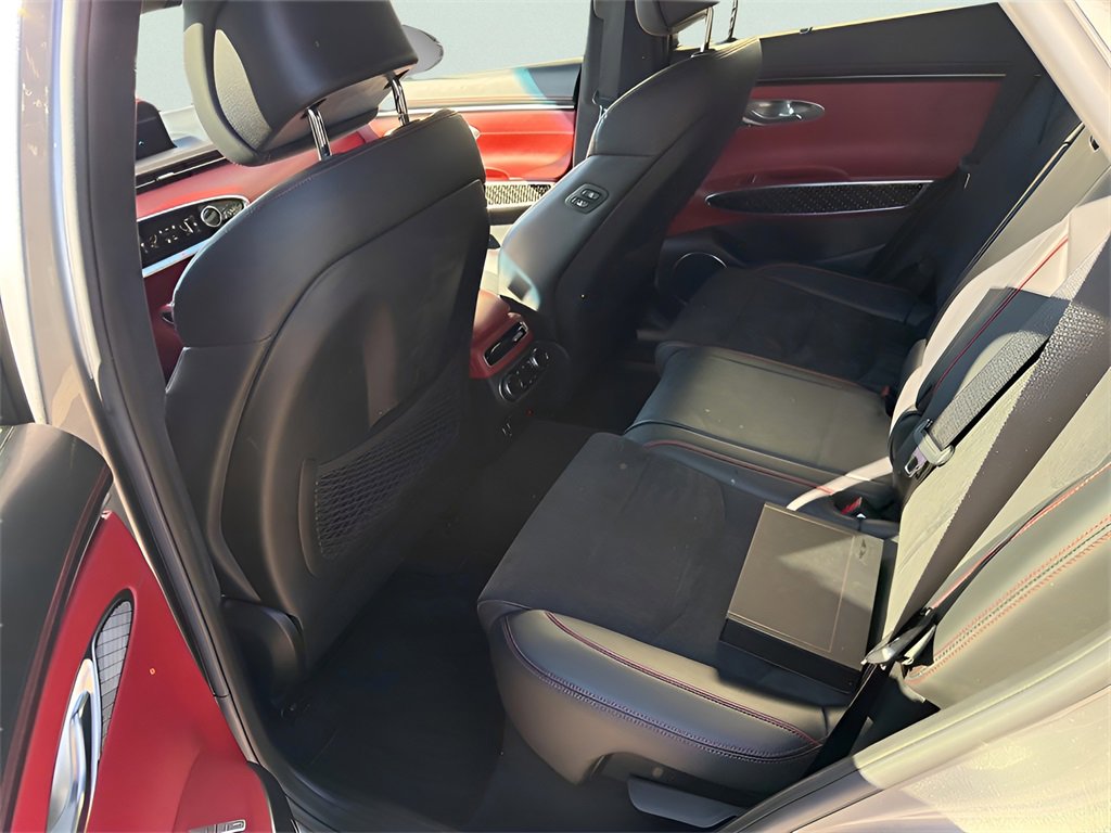 Used 2022 Genesis GV70 3.5T Sport w/ Sport Prestige Package image 21