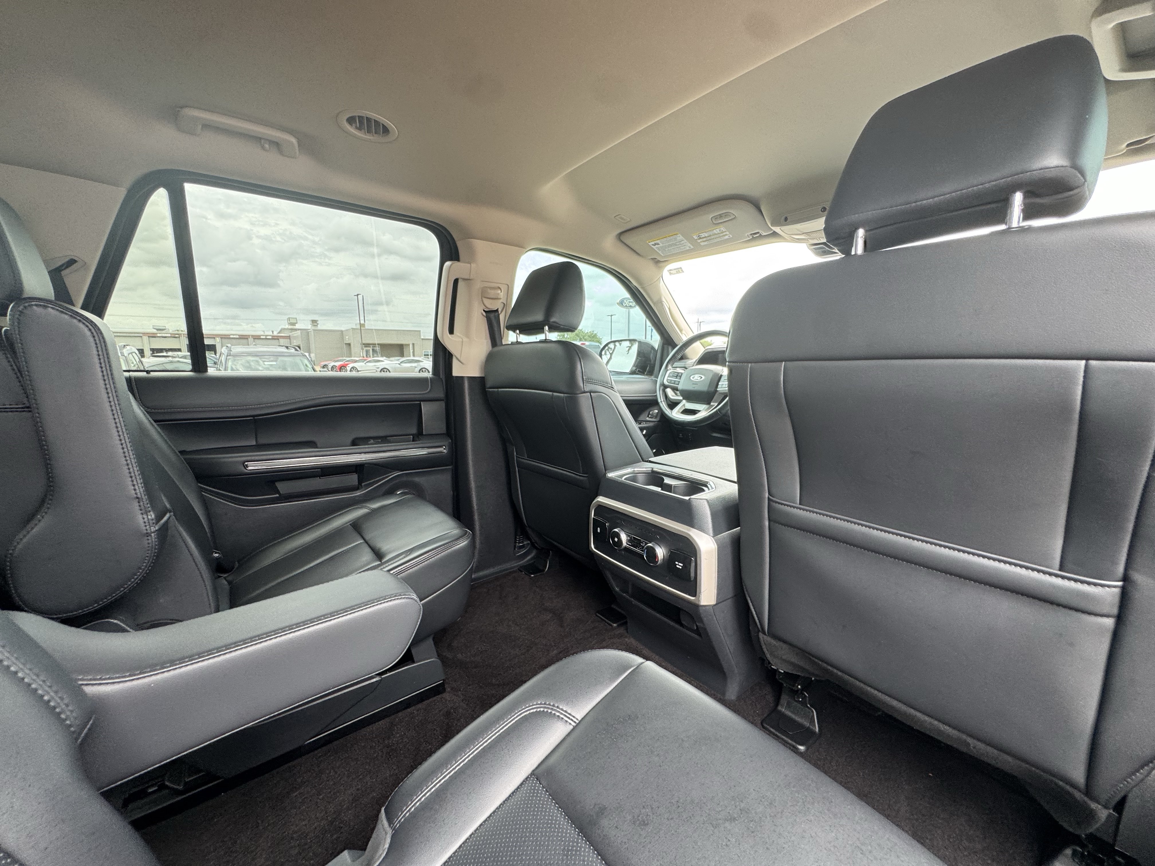 Certified 2023 Ford Expedition XLT RWD image 32