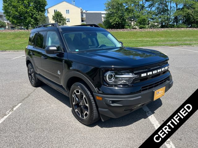 Certified 2022 Ford Bronco Sport Outer Banks w/ Tech Package AWD/4WD image 1