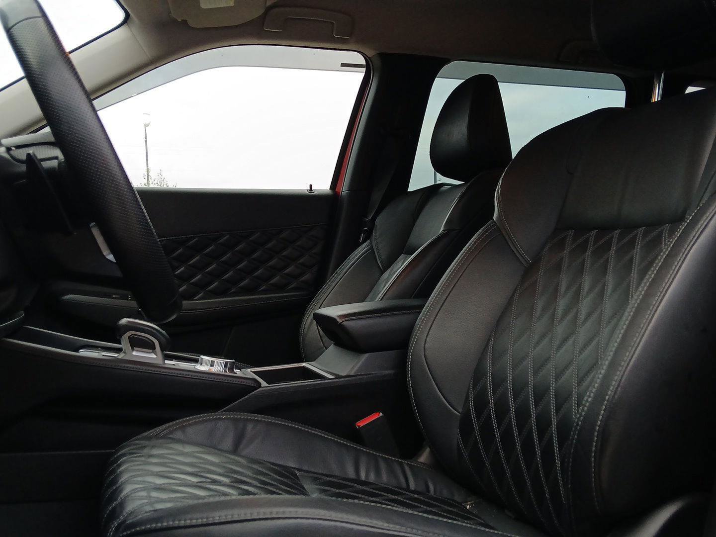 Used 2022 Mitsubishi Outlander SEL FWD image 7