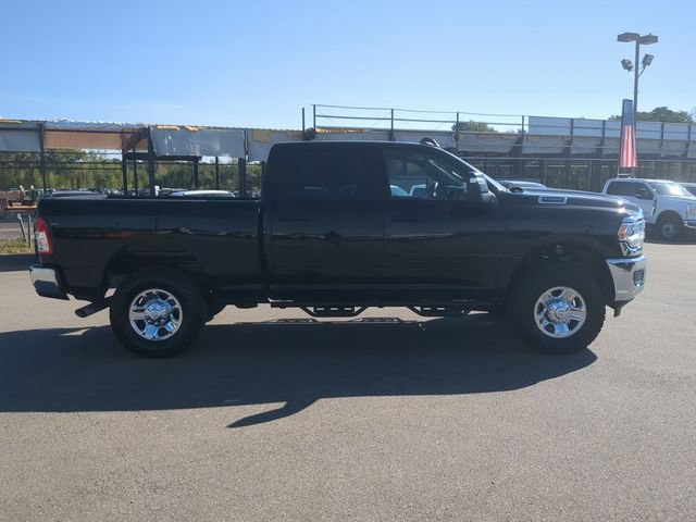 Used 2024 RAM 2500 Tradesman w/ Chrome Appearance Group AWD/4WD image 2