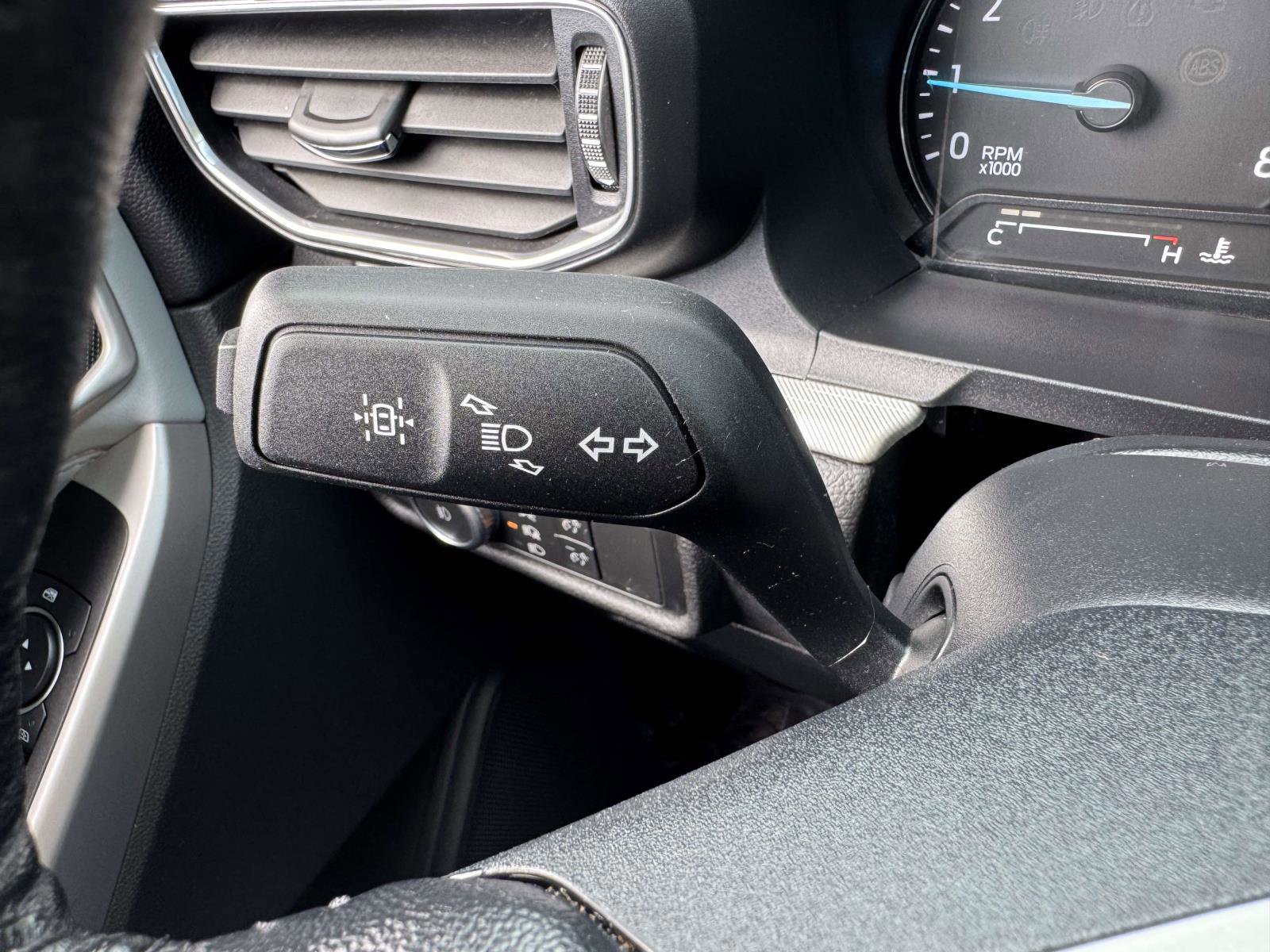 Certified 2022 Ford Explorer XLT w/ Equipment Group 202A image 30