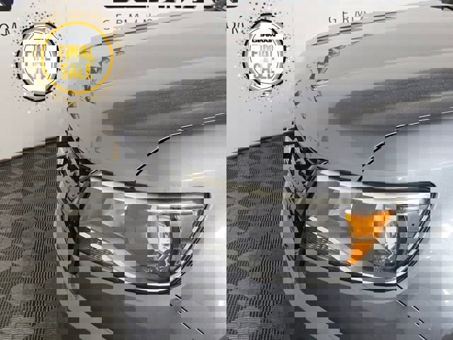 Used 2020 Chevrolet Colorado LT image 11