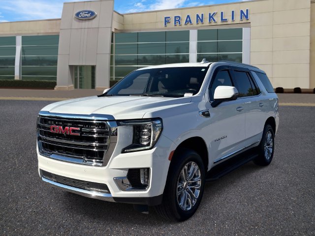 Used 2022 GMC Yukon SLT w/ SLT Luxury Package AWD/4WD image 3