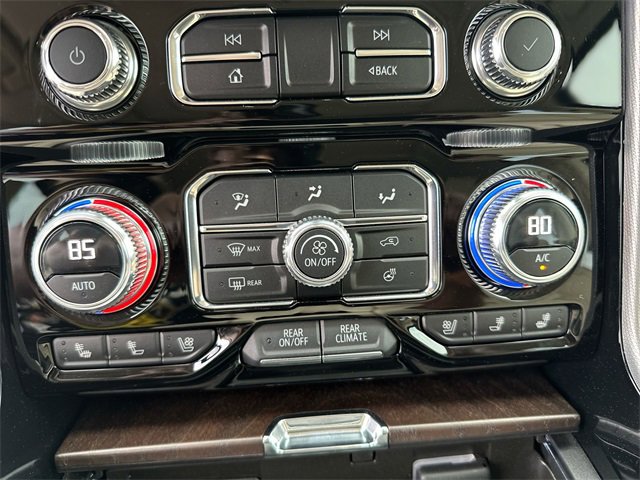 Used 2023 GMC Yukon Denali w/ Denali Reserve Package image 20