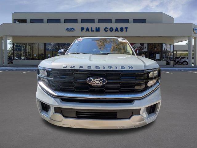 Certified 2025 Ford Expedition Platinum AWD/4WD image 8