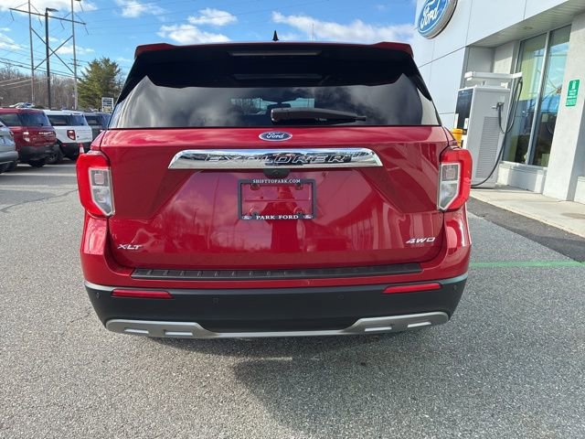 Certified 2023 Ford Explorer XLT w/ Equipment Group 202A image 4