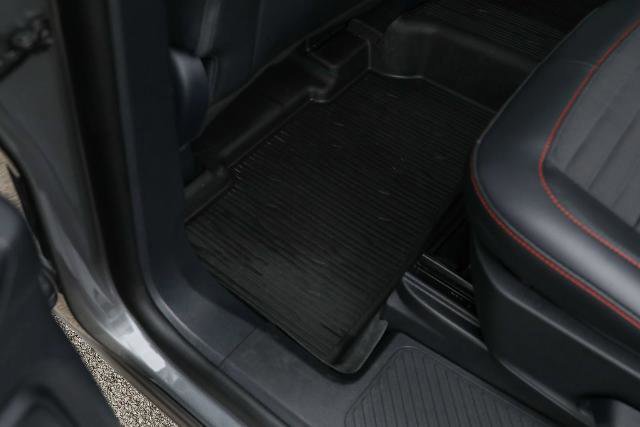 Certified 2025 Ford Explorer ST-Line w/ Premium Package image 35