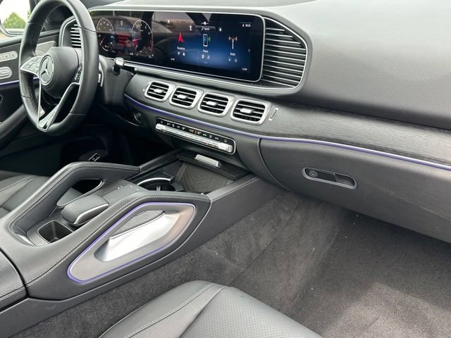 Used 2025 Mercedes-Benz GLE 350 4MATIC image 11