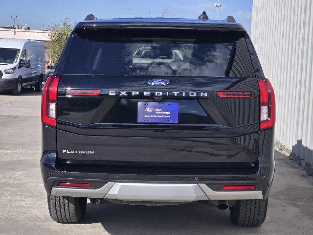 Certified 2025 Ford Expedition Platinum AWD/4WD image 9