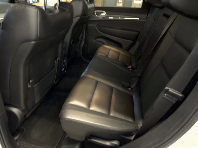 Used 2022 Jeep Grand Cherokee Limited w/ Trailer Tow Group IV image 8