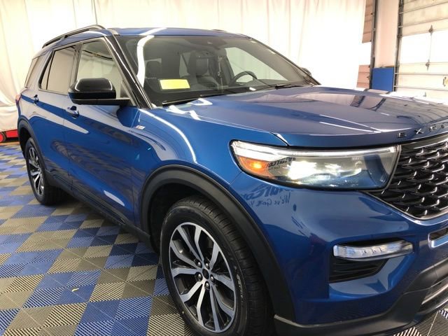 Certified 2022 Ford Explorer ST-Line w/ Class IV Trailer Tow Package image 5