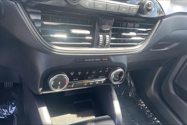 Certified 2024 Ford Escape Active AWD/4WD image 31