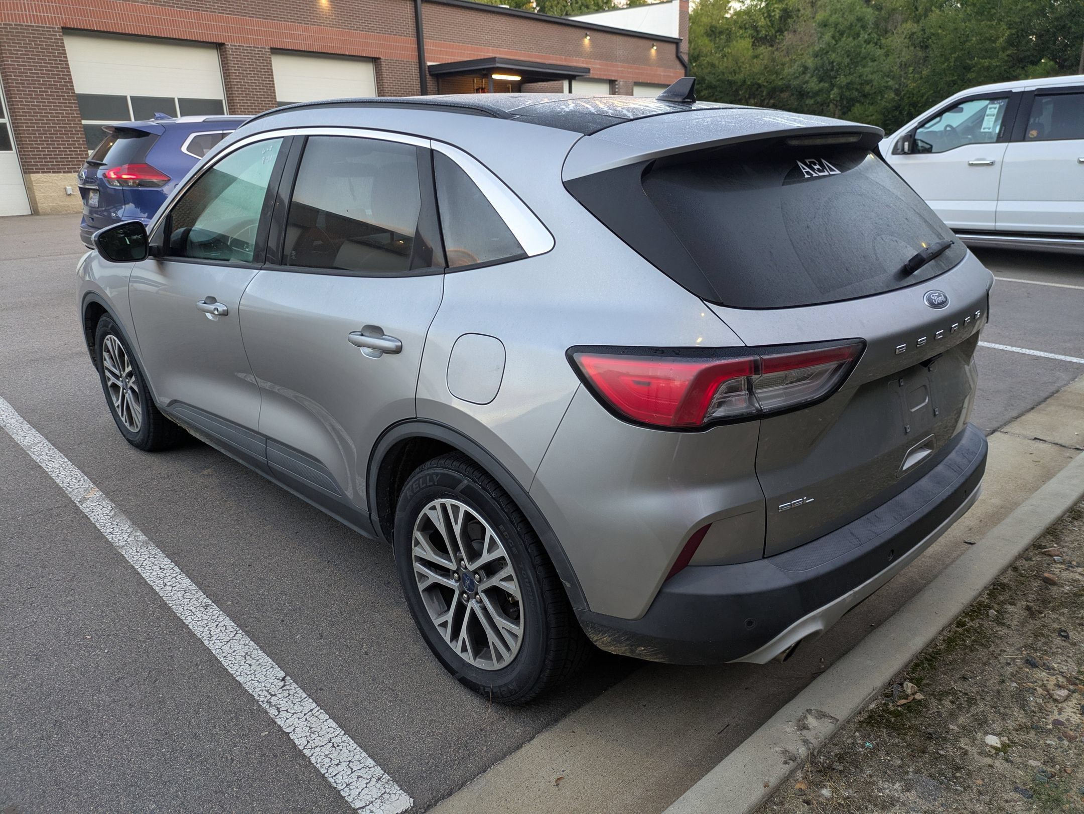 Certified 2021 Ford Escape SEL w/ Technology Package FWD image 4