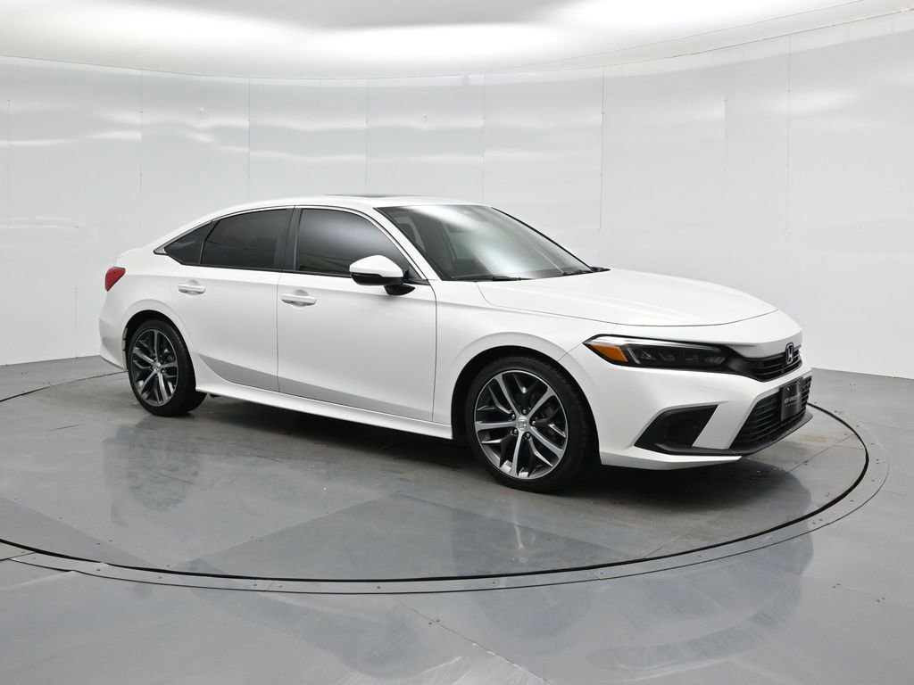 Used 2024 Honda Civic Touring image 3