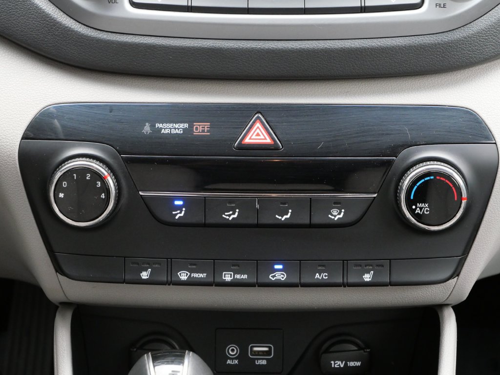 Used 2017 Hyundai Tucson Sport AWD/4WD image 17