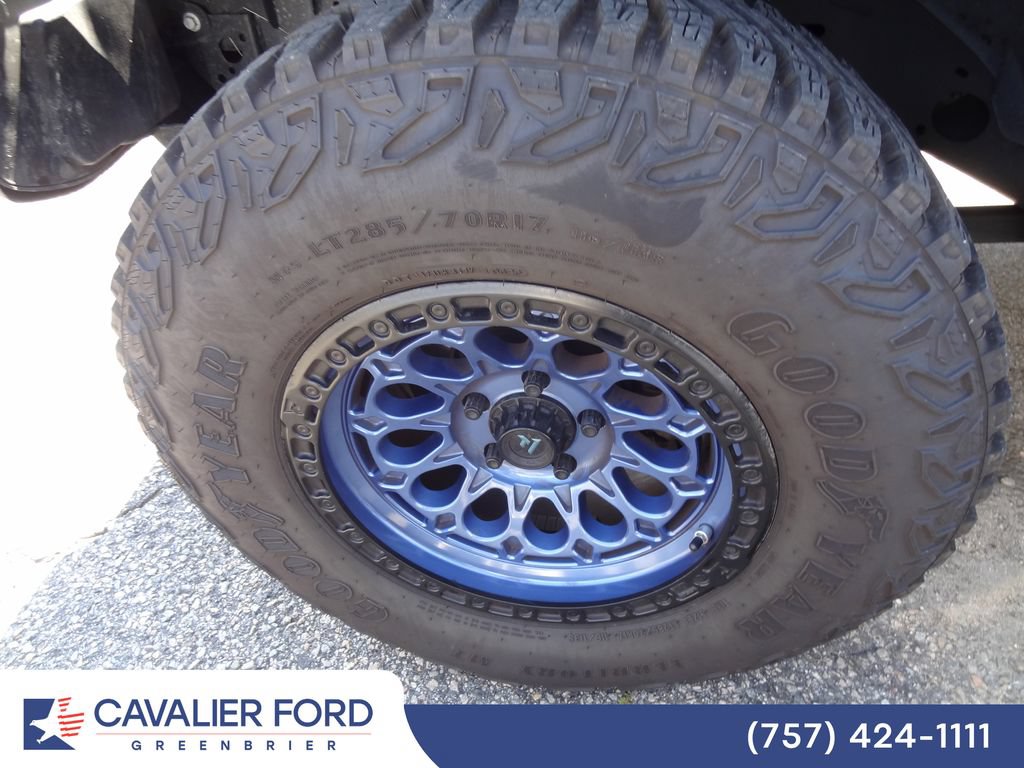 Used 2022 Jeep Gladiator Sport AWD/4WD image 11