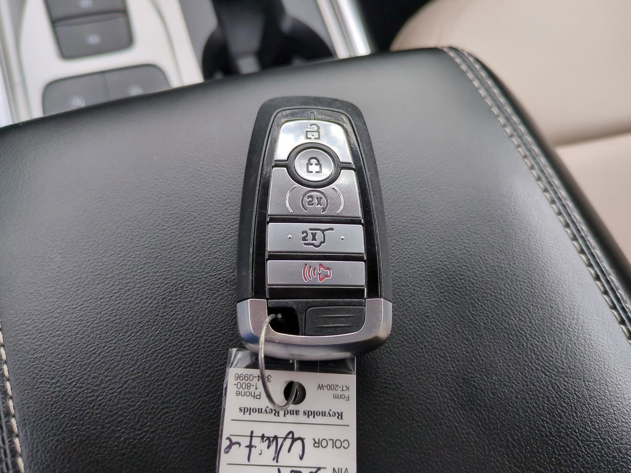 Certified 2020 Ford Explorer XLT w/ Equipment Group 202A image 27