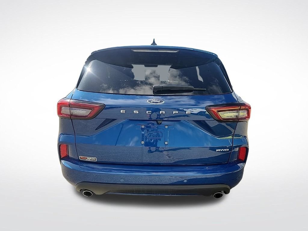 Certified 2023 Ford Escape ST-Line w/ Tech Pack #1 AWD/4WD image 6