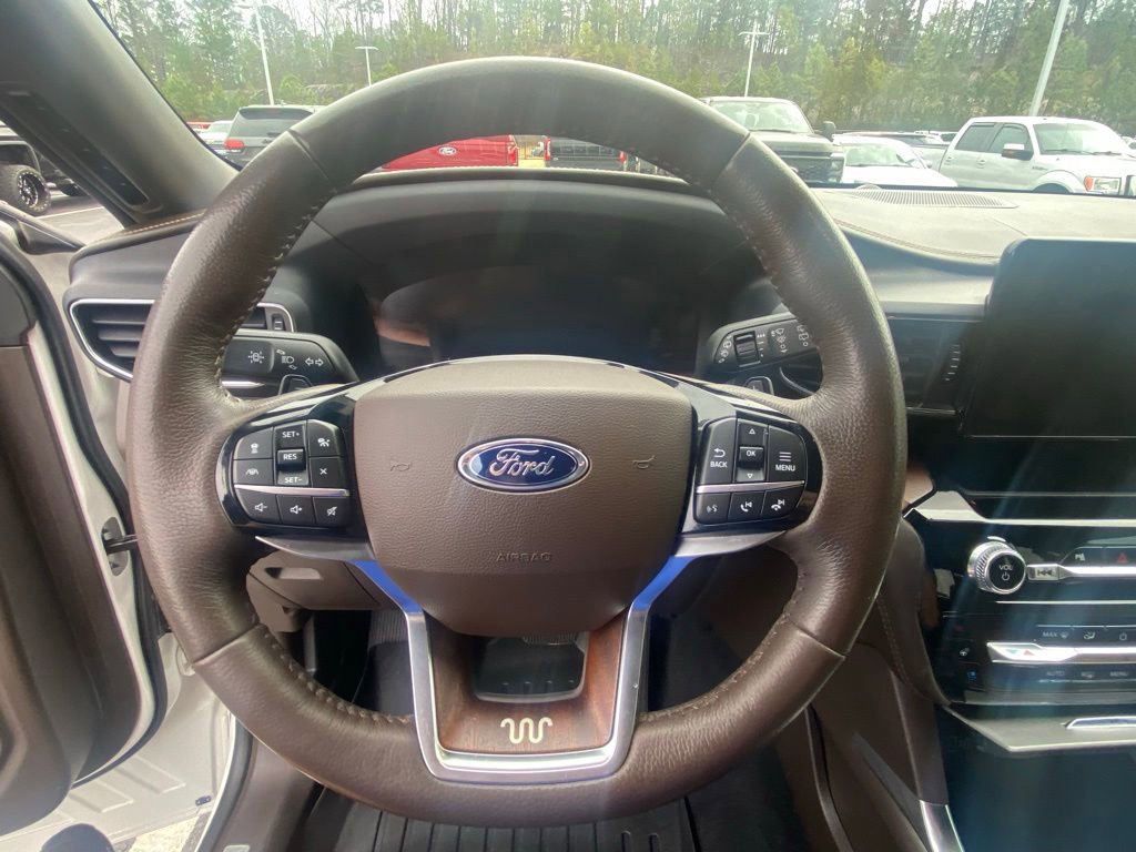 Certified 2021 Ford Explorer King Ranch image 13