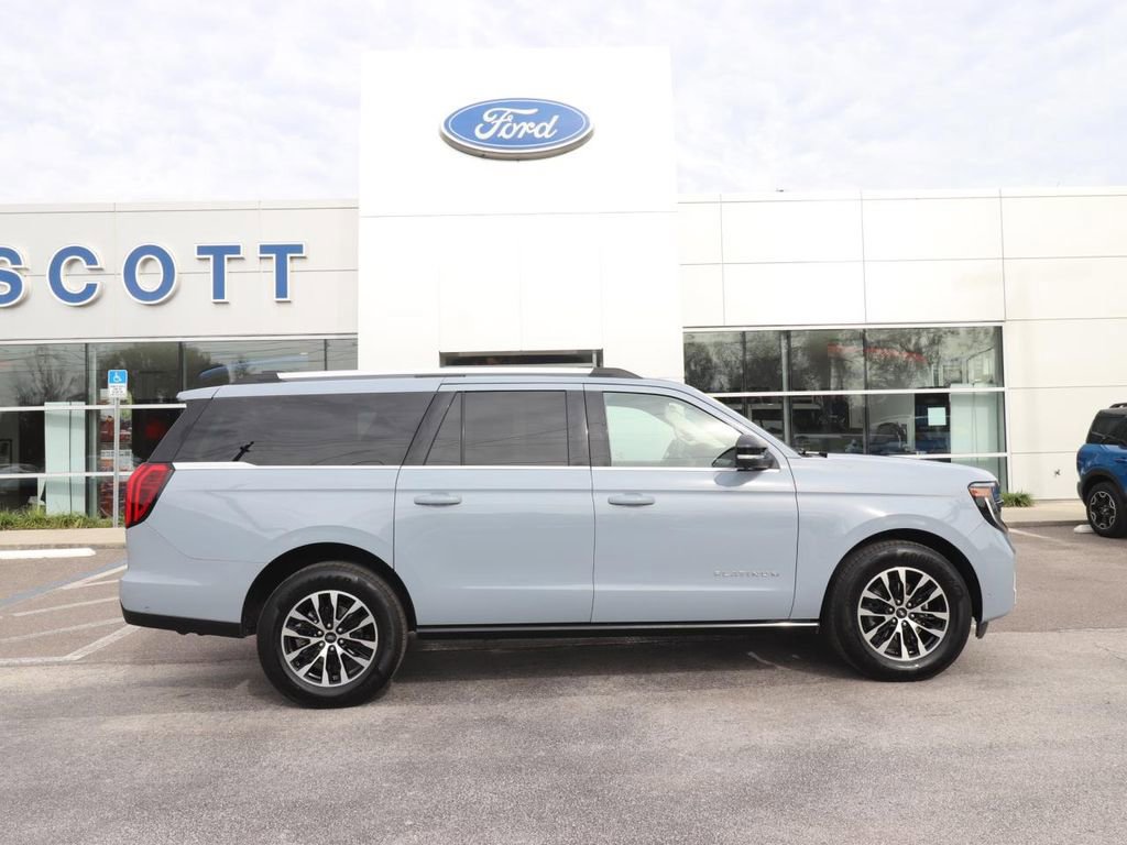 Certified 2025 Ford Expedition Max Platinum image 6