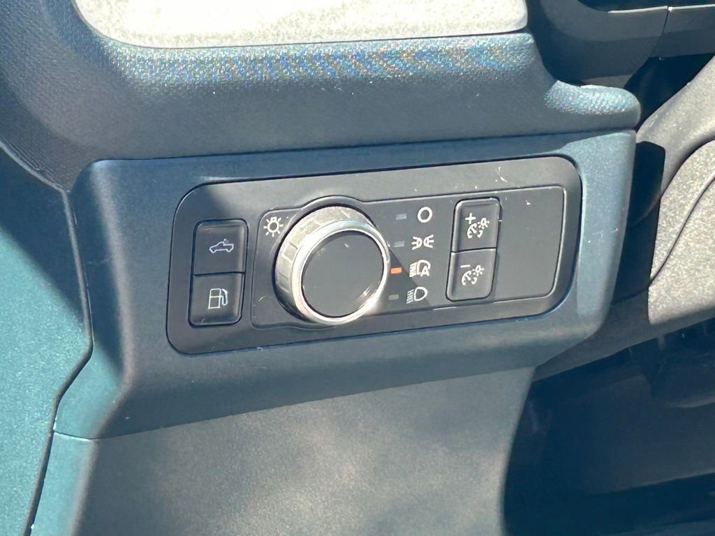 Certified 2022 Ford Maverick XLT w/ XLT Luxury Package image 35