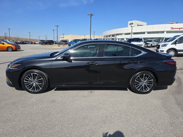 Used 2022 Lexus ES 350 w/ Premium Package FWD image 6