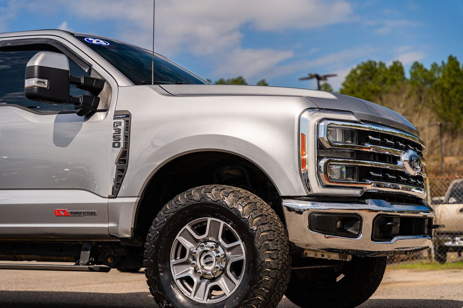 Certified 2023 Ford F350 Lariat image 3
