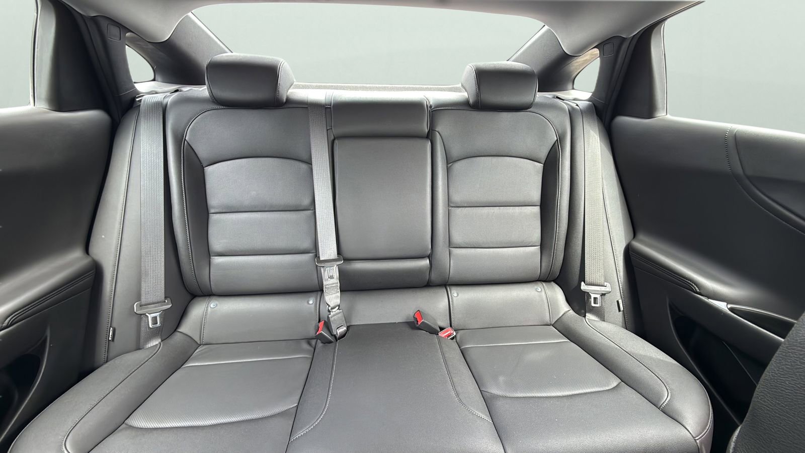Used 2023 Chevrolet Malibu LT w/ LPO, Floor Liner Package FWD image 25