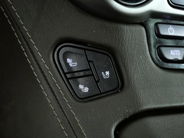 Used 2020 Chevrolet Suburban Premier image 22